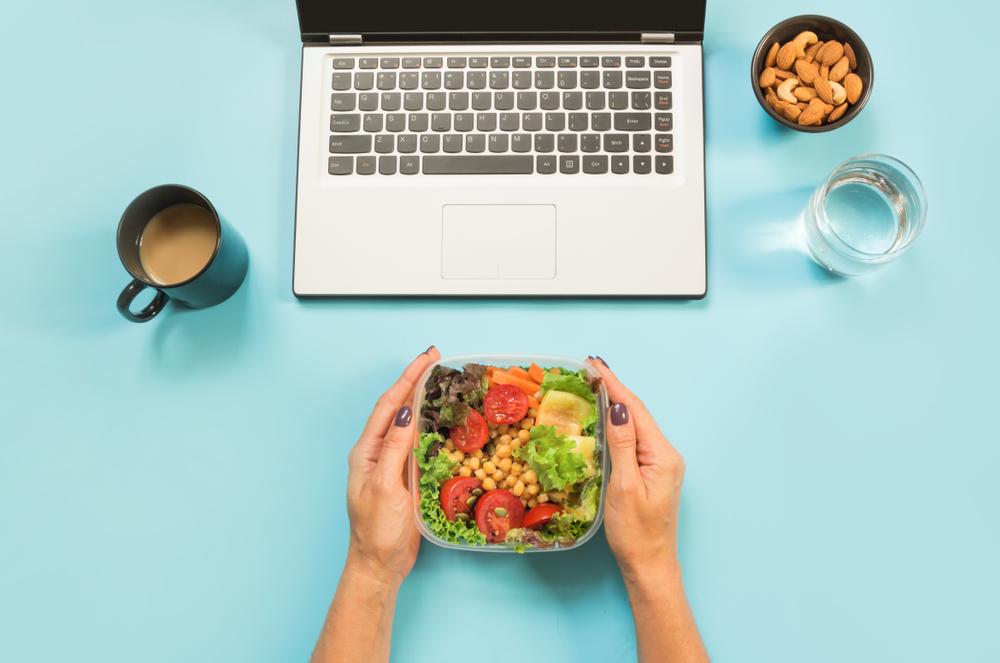Healthy,Business,Lunch,In,The,Office,,Salad,For,Snack,,Glass