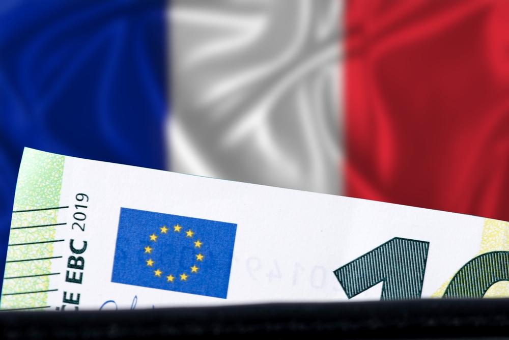 Flag,Of,France,And,Wallet,With,Euro,Banknotes